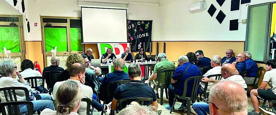 
	L'assemblea al circolo di Borgonuovo

