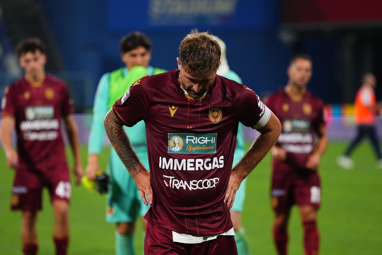 Reggiana-Spezia: due gol annullati, la zampata di Cazzadori e una sconfitta che pesa