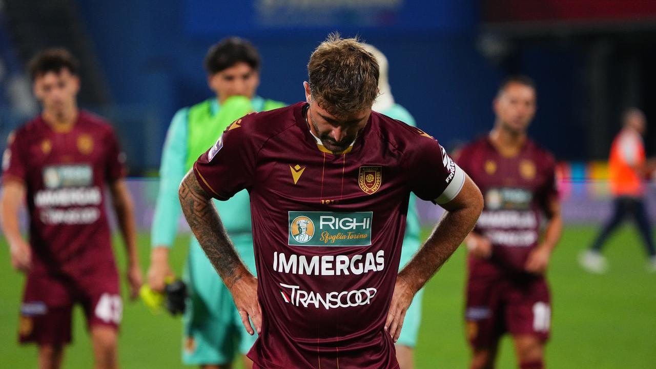 Reggiana-Spezia: due gol annullati, la zampata di Cazzadori e una sconfitta che pesa