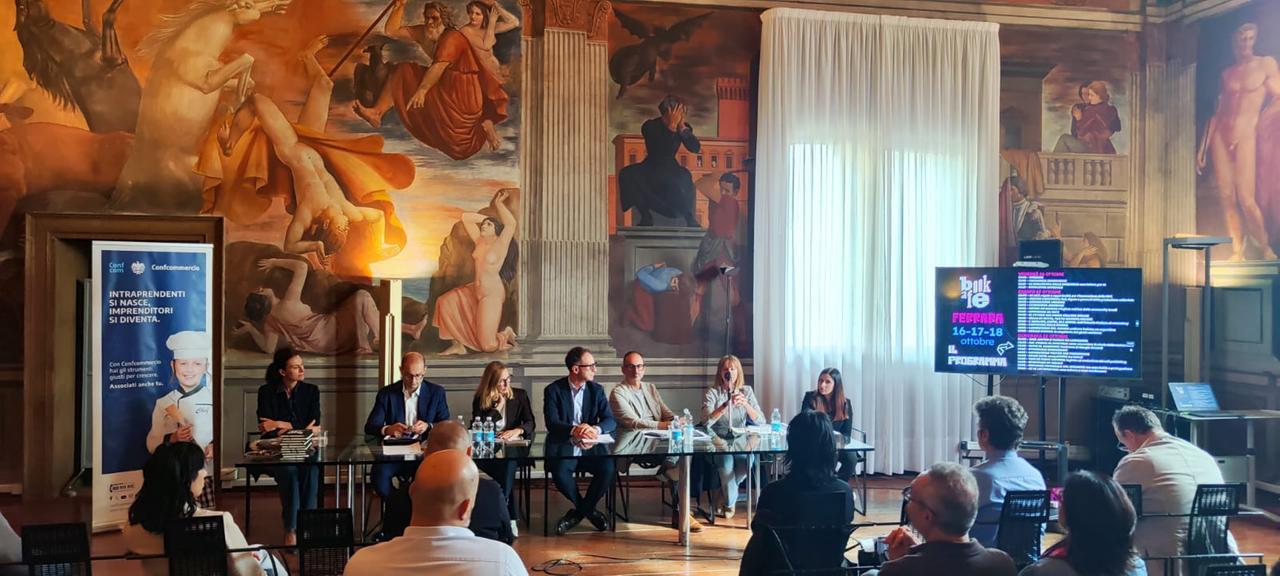 A Ferrara nasce BookaFE, il festival che porta i lettori dai social alle piazze