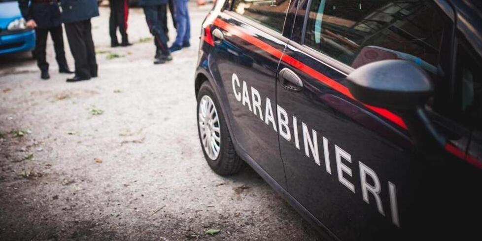 «Il ladro ha “scalato” la grondaia e si è nascosto dentro l’armadio»