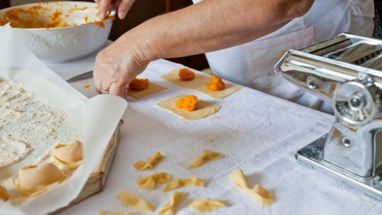 Ferrara Food Festival, il filo conduttore sarà il cappellaccio: dove e quando si terrà