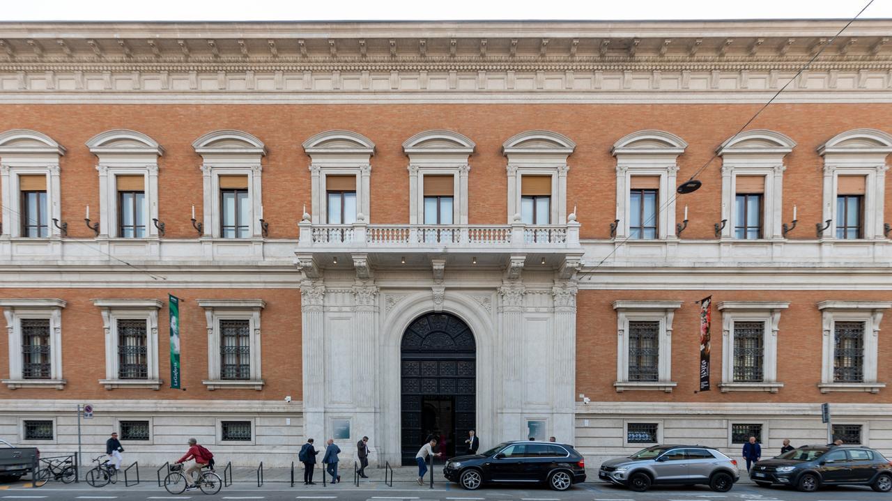 Ferrara, Bper riconsegna alla città Palazzo Barbantini-Koch: «Sarà un presidio culturale»