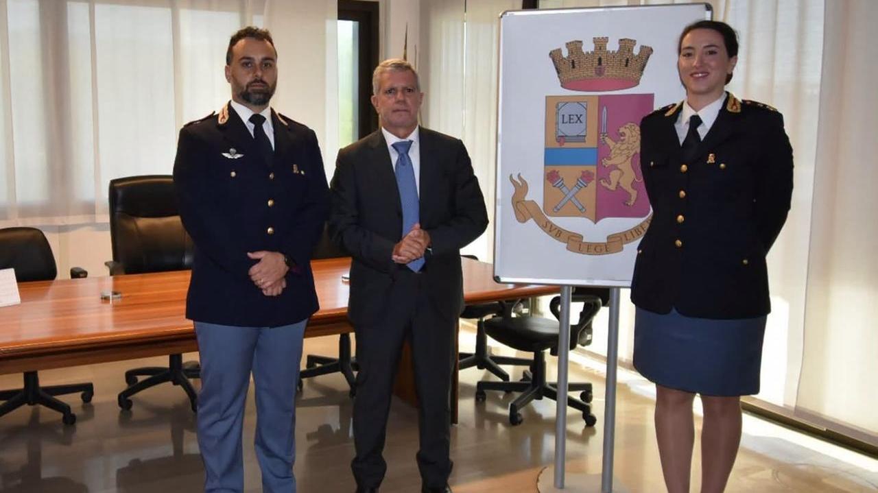 Il questore Marco Basile insieme ai due nuovi funzionari