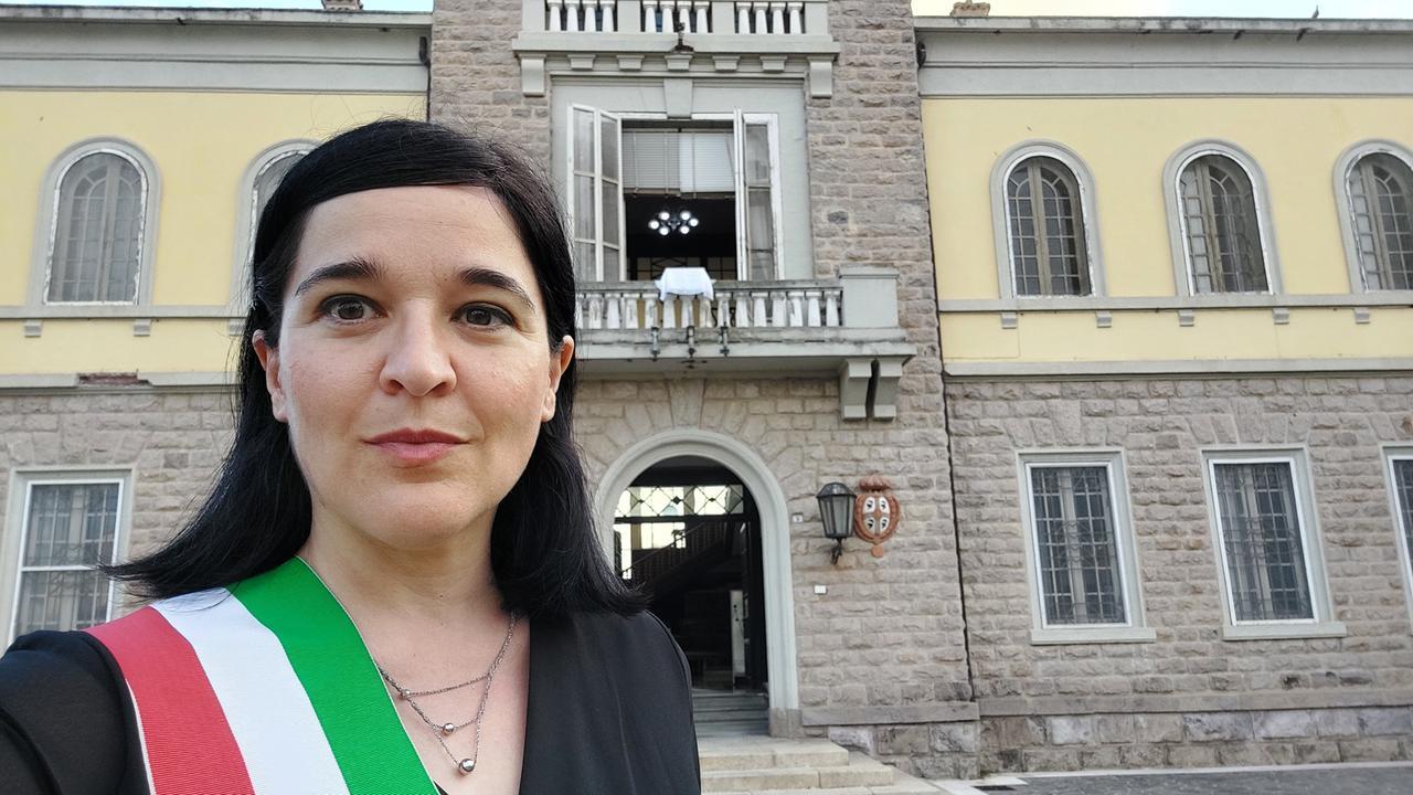 Sindaca minacciata di morte, la vicinanza di Alessandra Todde