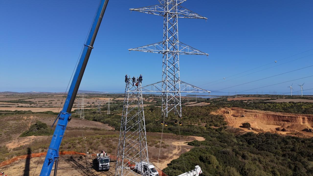 Elettrodotto Fiume Santo-Porto Torres 1, intervento di Terna a Codrongianos
