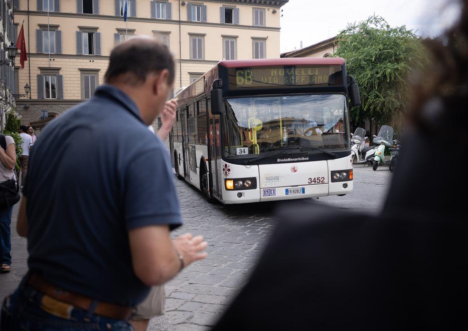 
	Un bus di Autolinee Toscane

