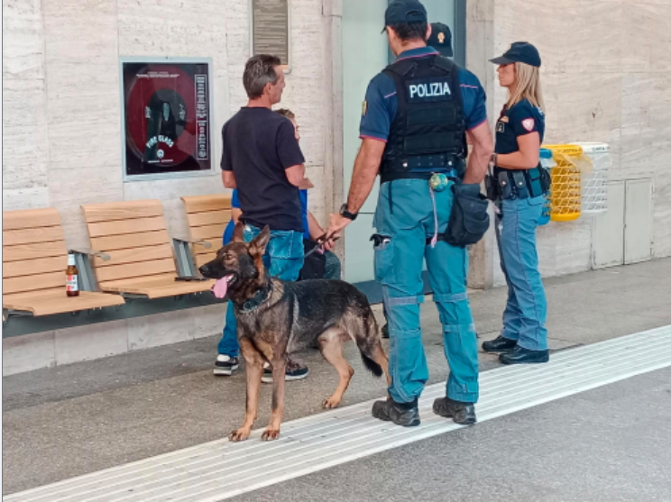 Sicurezza, riflettori accesi sui treni: controllati passeggeri e bagagli