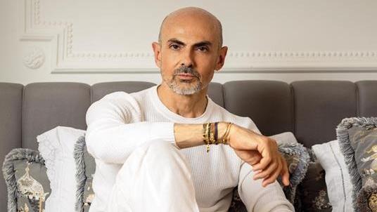 Enzo Miccio a Reggio Emilia presenta il suo libro “Quando l’amore non basta”