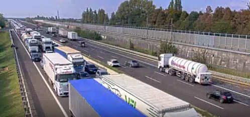 Incidente in A1 tra Reggio Emilia Emilia e Modena: code e rallentamenti