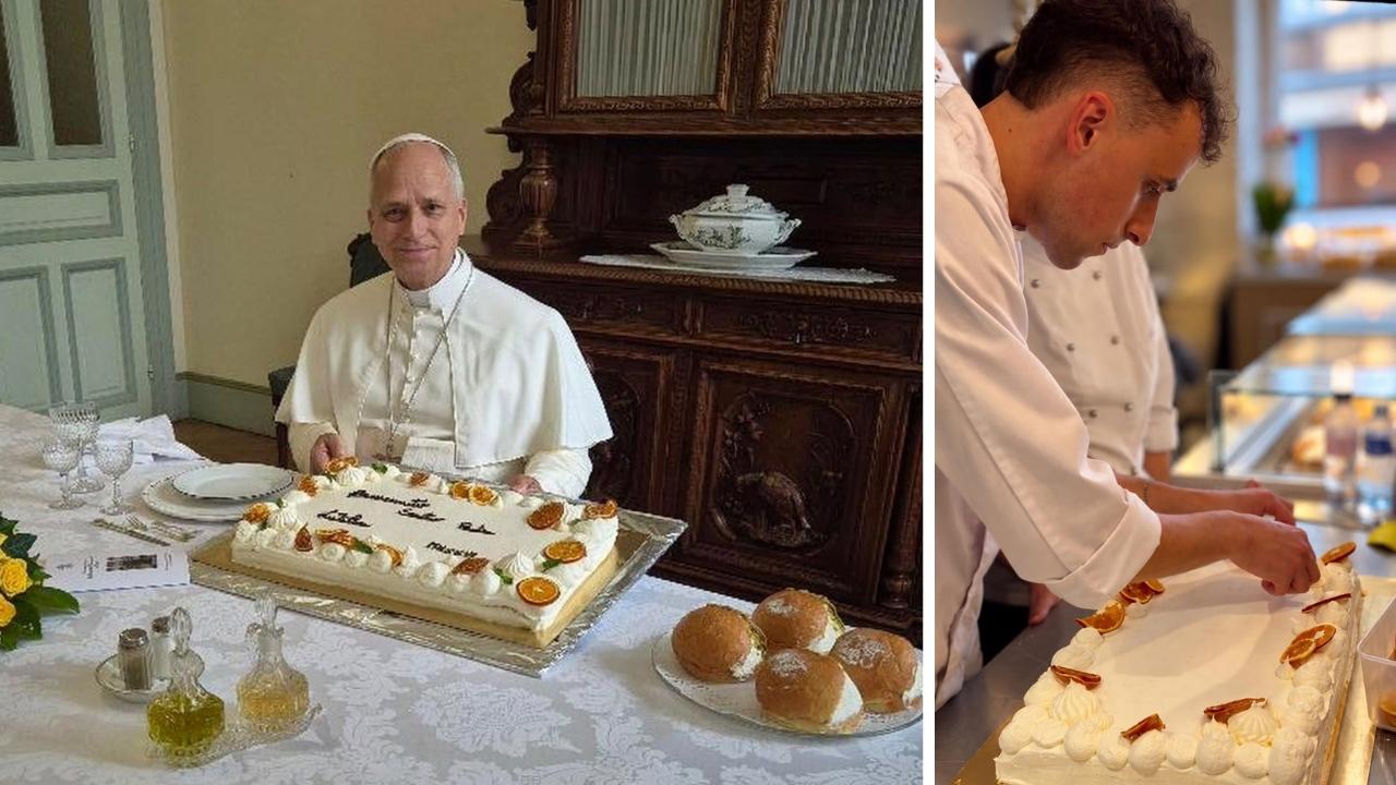 Papa Leone e la torta al limone, a destra Alessandro Foglia