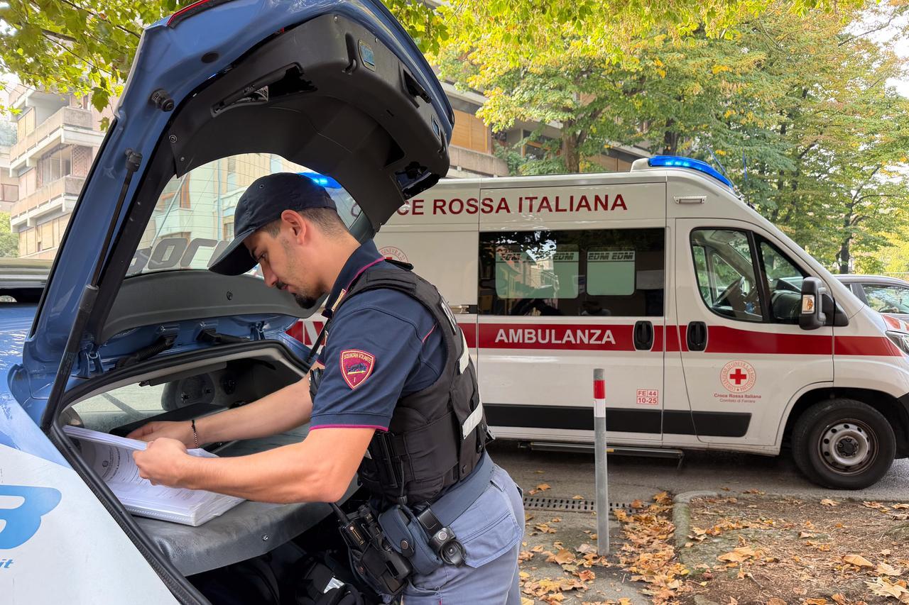 Ferrara, si fingono amici poi li rapinano: ragazzini nel tranello del branco