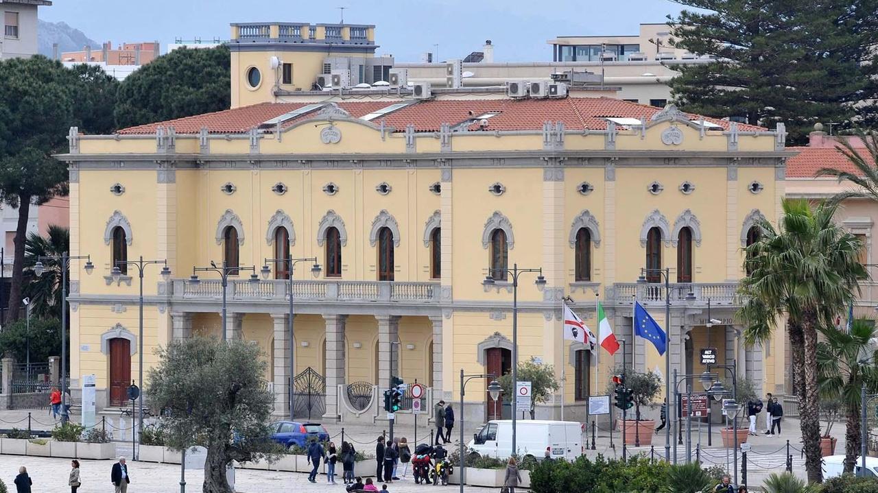 Olbia, via alla rottamazione dei tributi locali: «Fino a 54 rate bimestrali per cittadini e imprese»