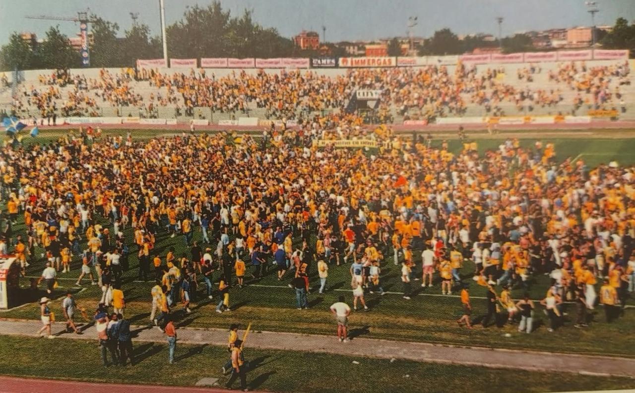 Lo stadio Braglia compie 90 anni tra gloria, rinascite e grandi sfide: una storia che è entrata nel mito