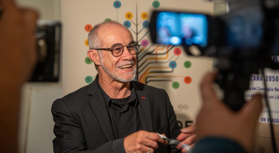 Carlos Moreno, l’urbanista rivoluzionario a Pisa: «Si può vivere e lavorare meglio, vi porto nella città dei 15 minuti»
