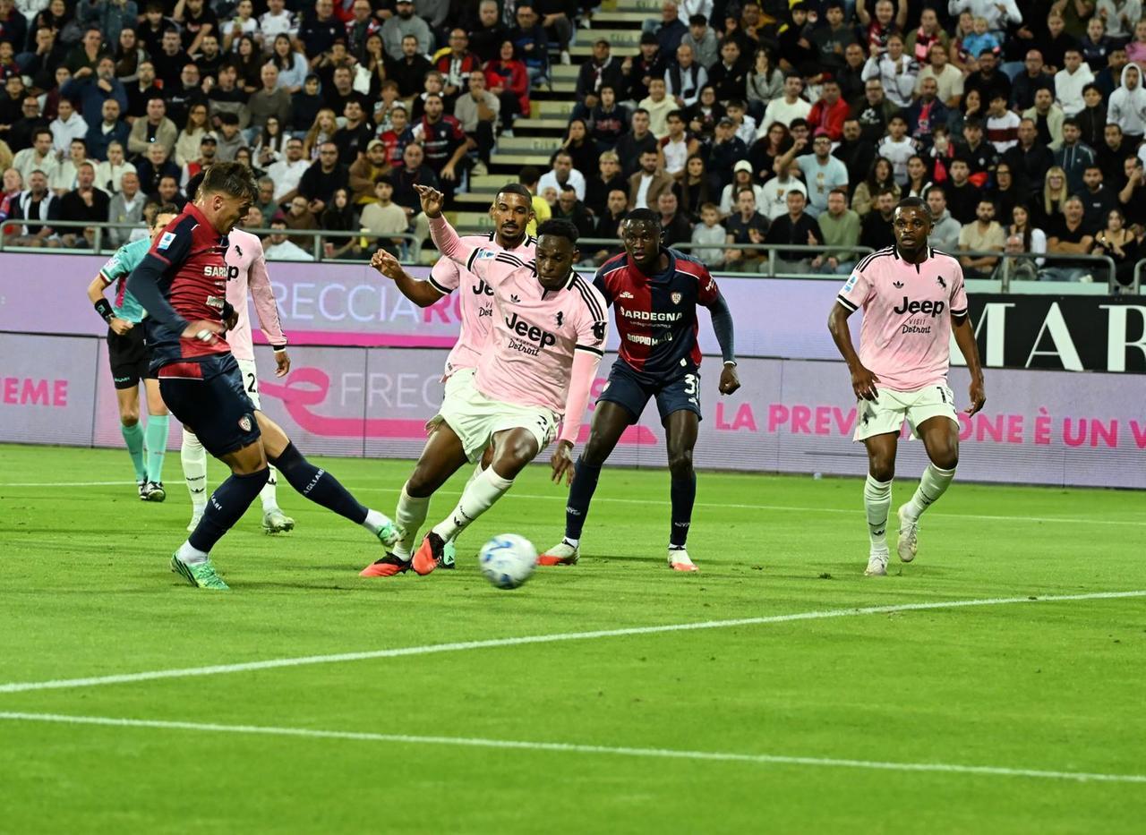 Cagliari-Juve 1-0: rossoblù in vantaggio con Maldini – LA DIRETTA