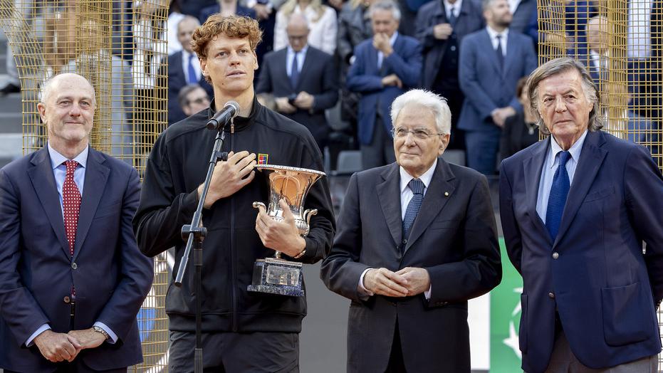 Sinner, l'Italia in Davis e le Nitto Atp Finals. Il presidente Binaghi: «Anche senza Jannik puntiamo al poker»