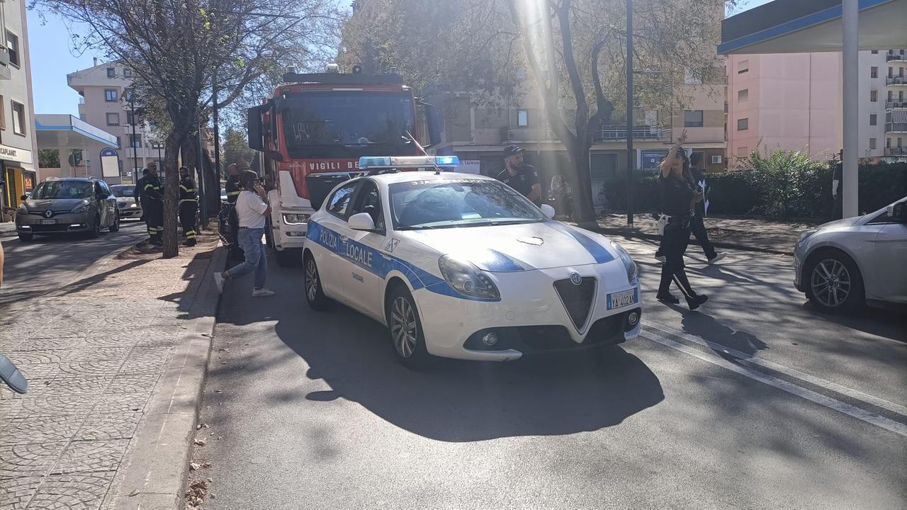 Sassari, paura in via Pascoli: ragazza di 16 anni investita da una moto