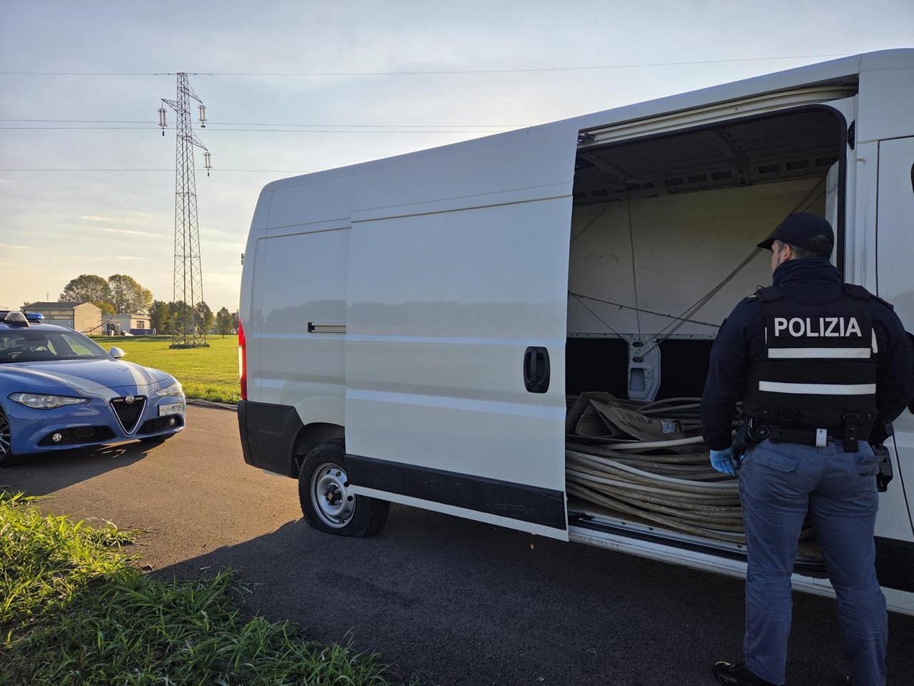 Tentato furto di rame all’acquedotto di Ferrara, Polizia sventa un colpo da 200mila euro