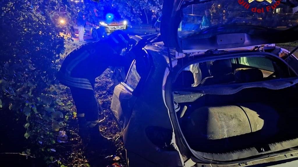 Grave incidente tra 4 auto a San Felice
