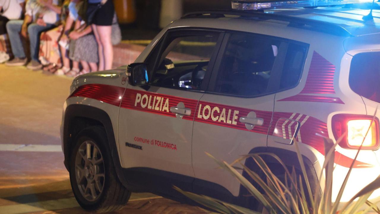 
	Un'auto della polizia locale (foto archivio)

