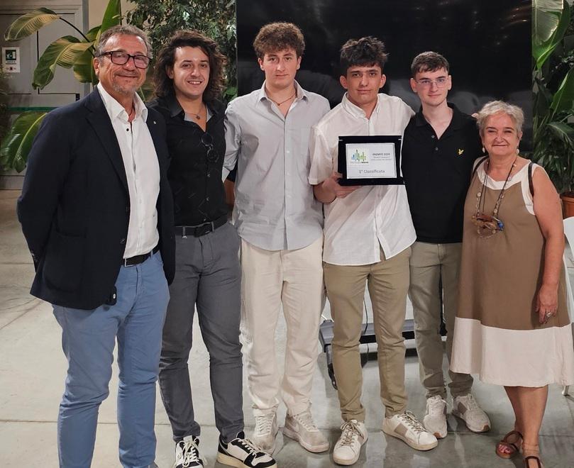 Dalla plastica riciclata alle stampanti 3D: premiata ReInvento dell’istituto Marchi di Pescia