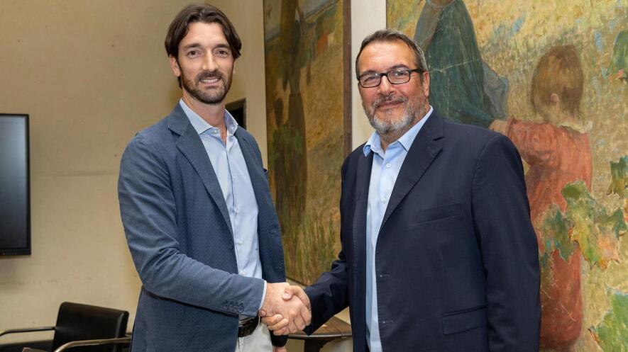 Il sindaco Riccardo Franchi (a destra) insieme al nuovo assessore al bilancio Davide Del Carlo (foto Nucci)