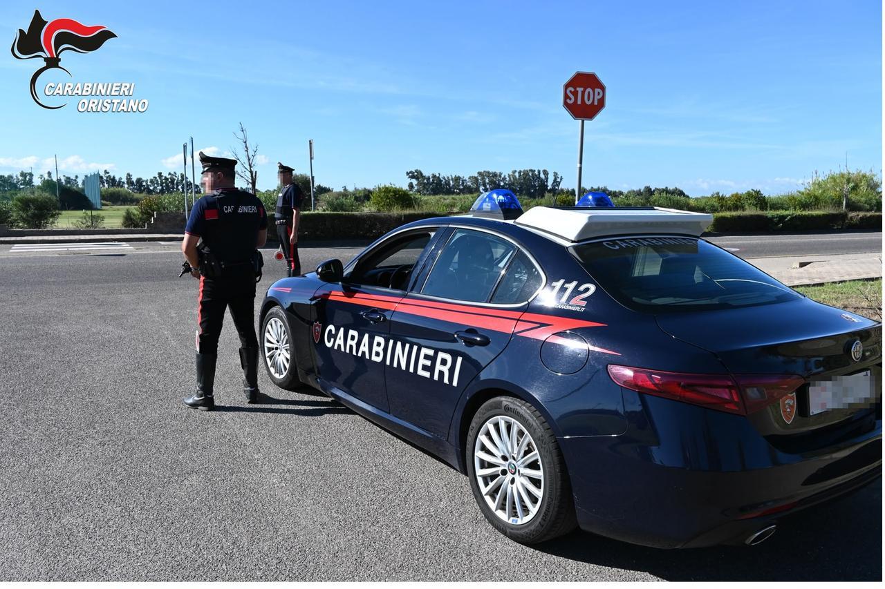 Furto con scasso, nella banda c’è anche un minorenne: un arresto e due denunce