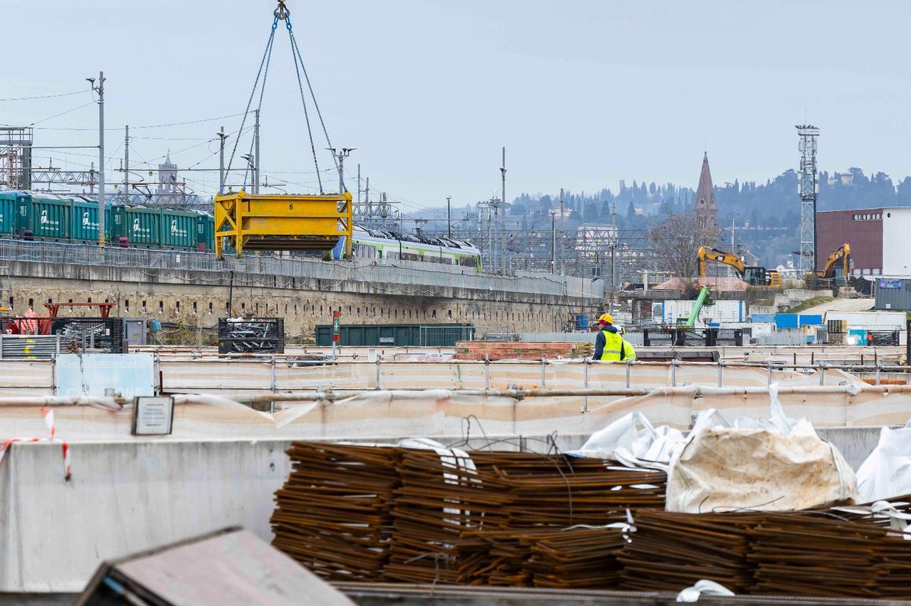 
	Il cantiere dell'Alta velocit&agrave; a Firenze (foto d'archivio)

