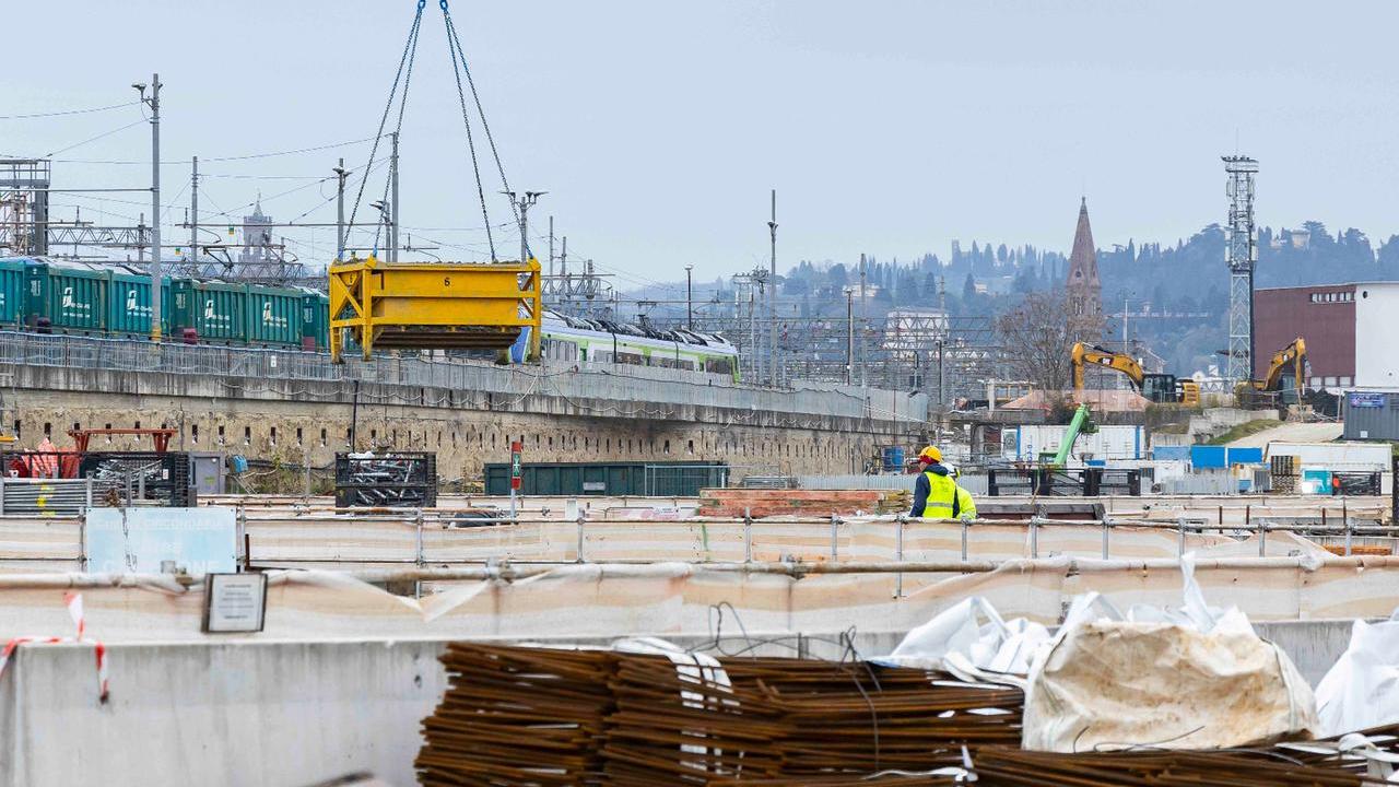 Il cantiere dell'Alta velocità a Firenze (foto d'archivio)