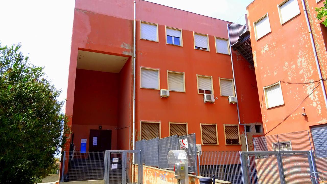 Sassari, anche l’Aspal lascia Latte Dolce: «Ci stanno togliendo tutti i servizi» – La protesta