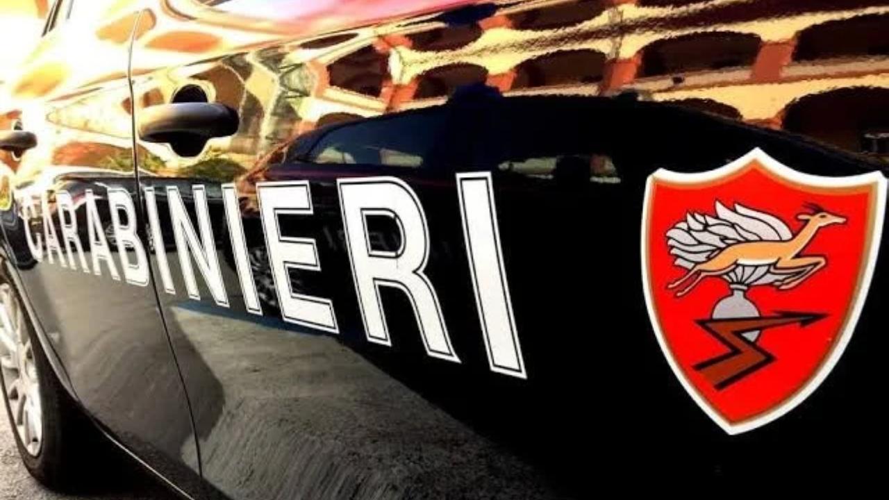 
	Carabinieri sul posto (Foto di repertorio)

