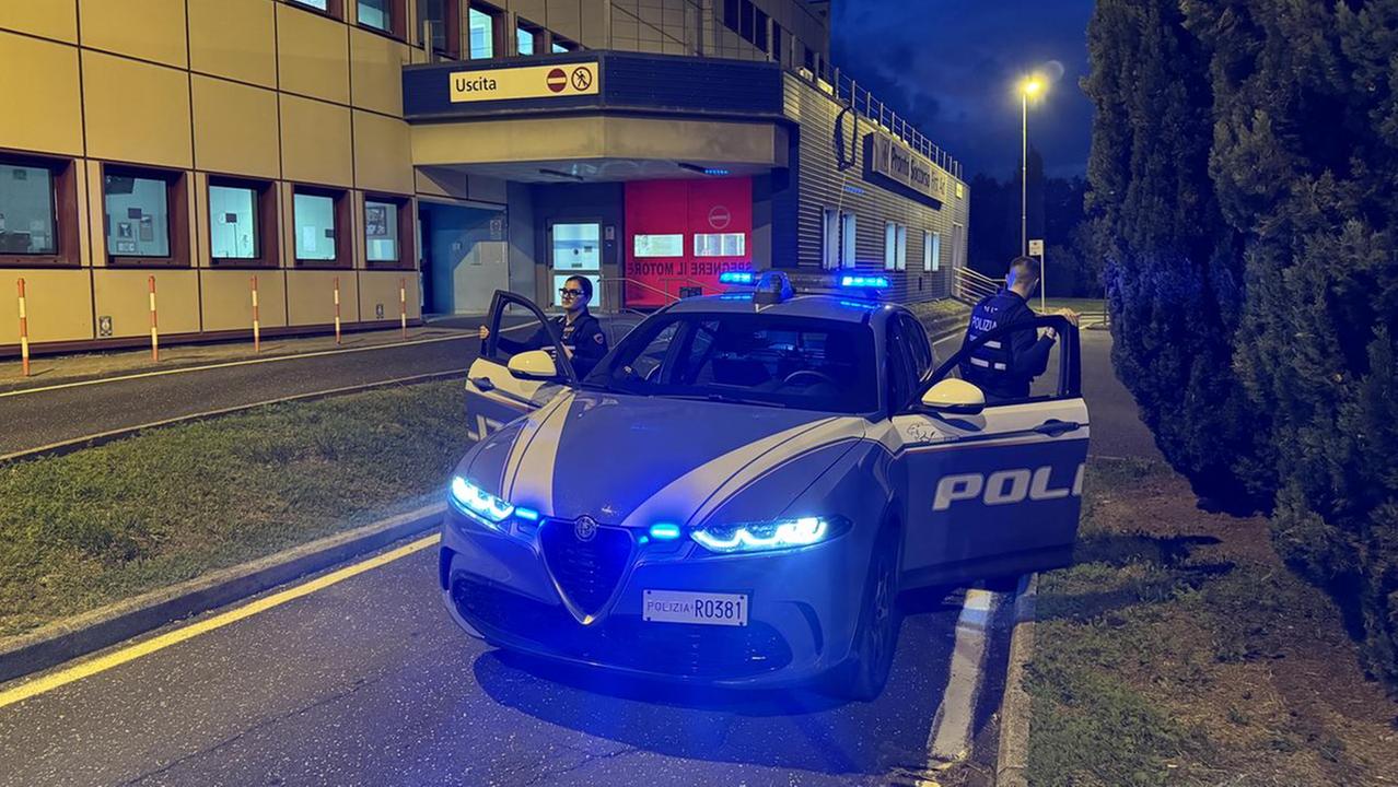 La polizia all'ospedale di Cecina (foto Falorni / Stick)