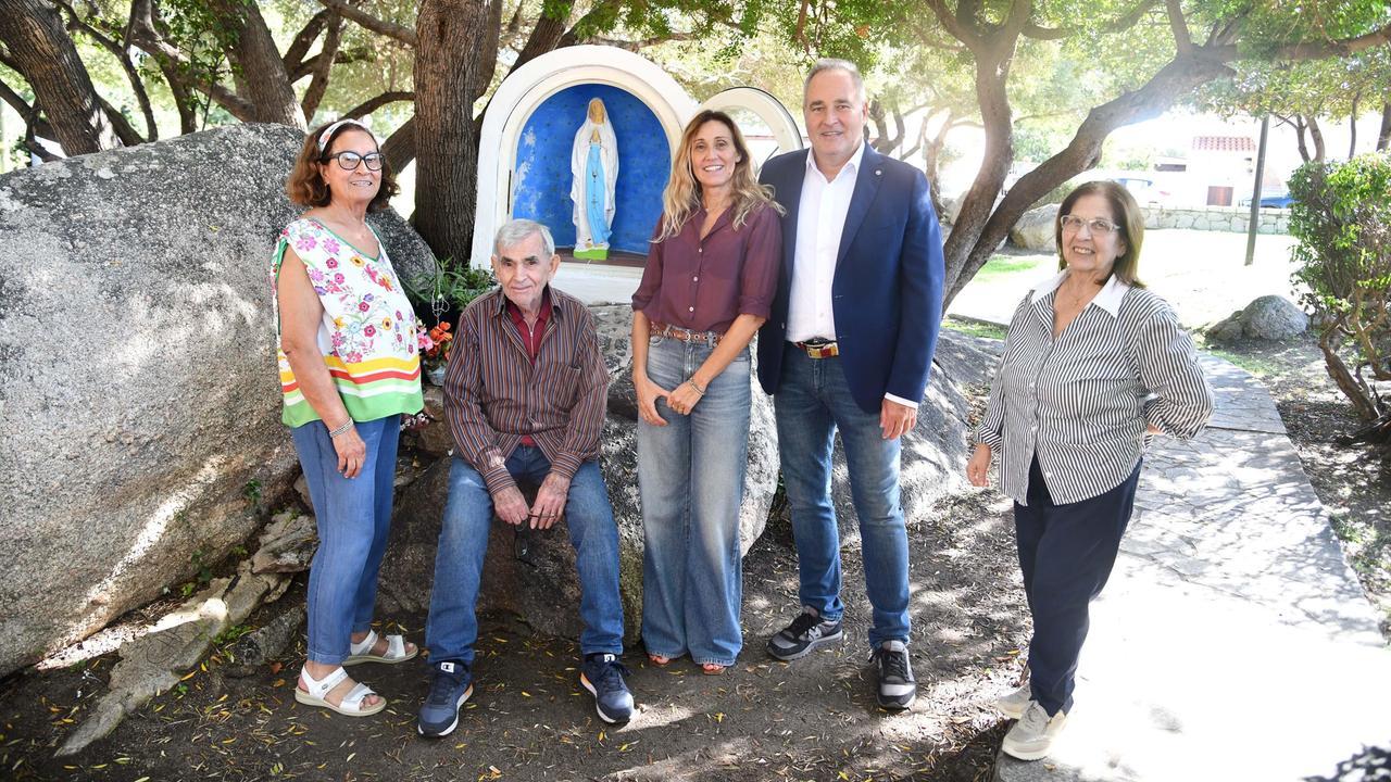 Olbia, la Madonnina rubata e danneggiata torna in piazza: è stata riparata da un 84enne
