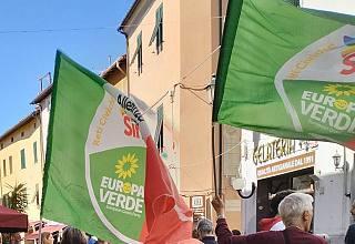 AVS Sinistra Italiana incontra i cittadini in piazza Verdi