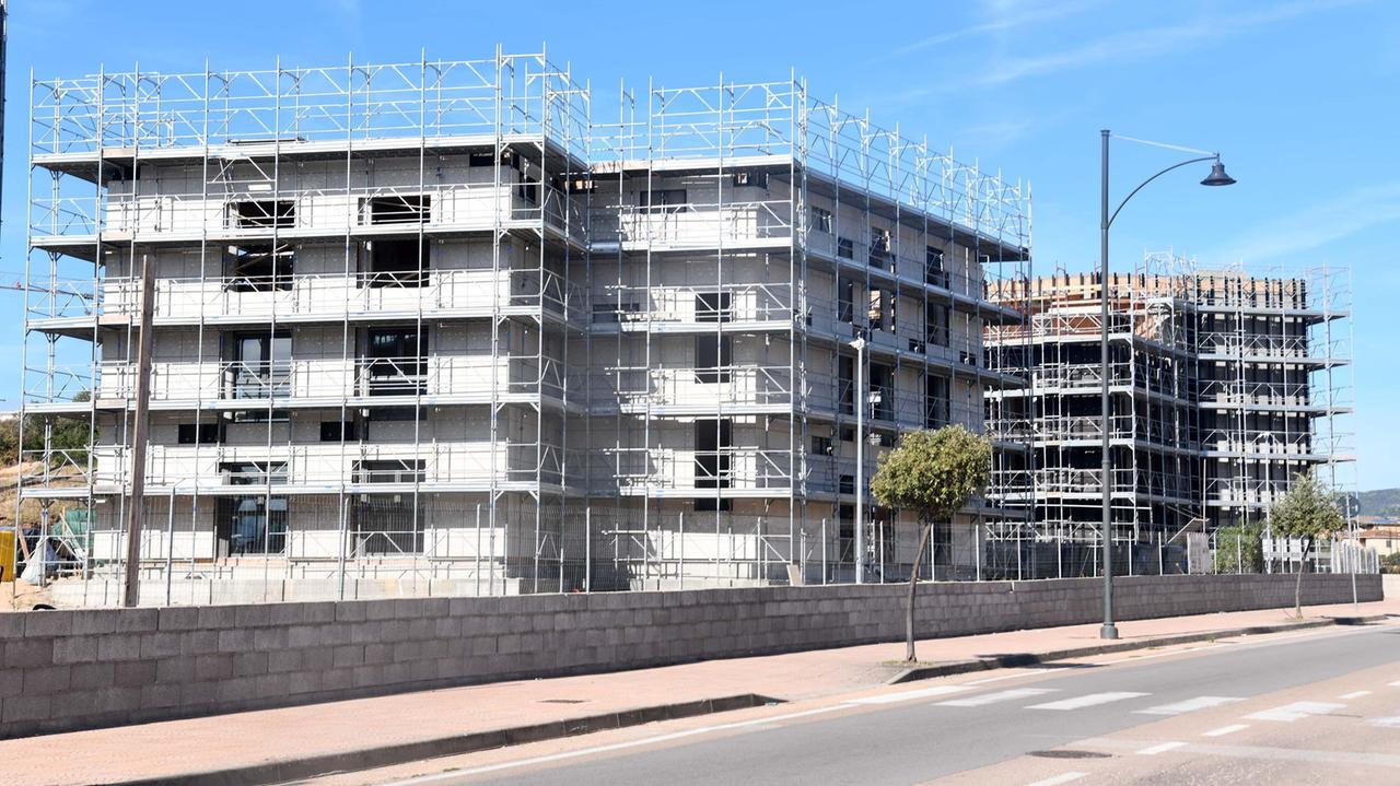 
	Le tre palazzine di via Petta (foto Vanna Sanna)

