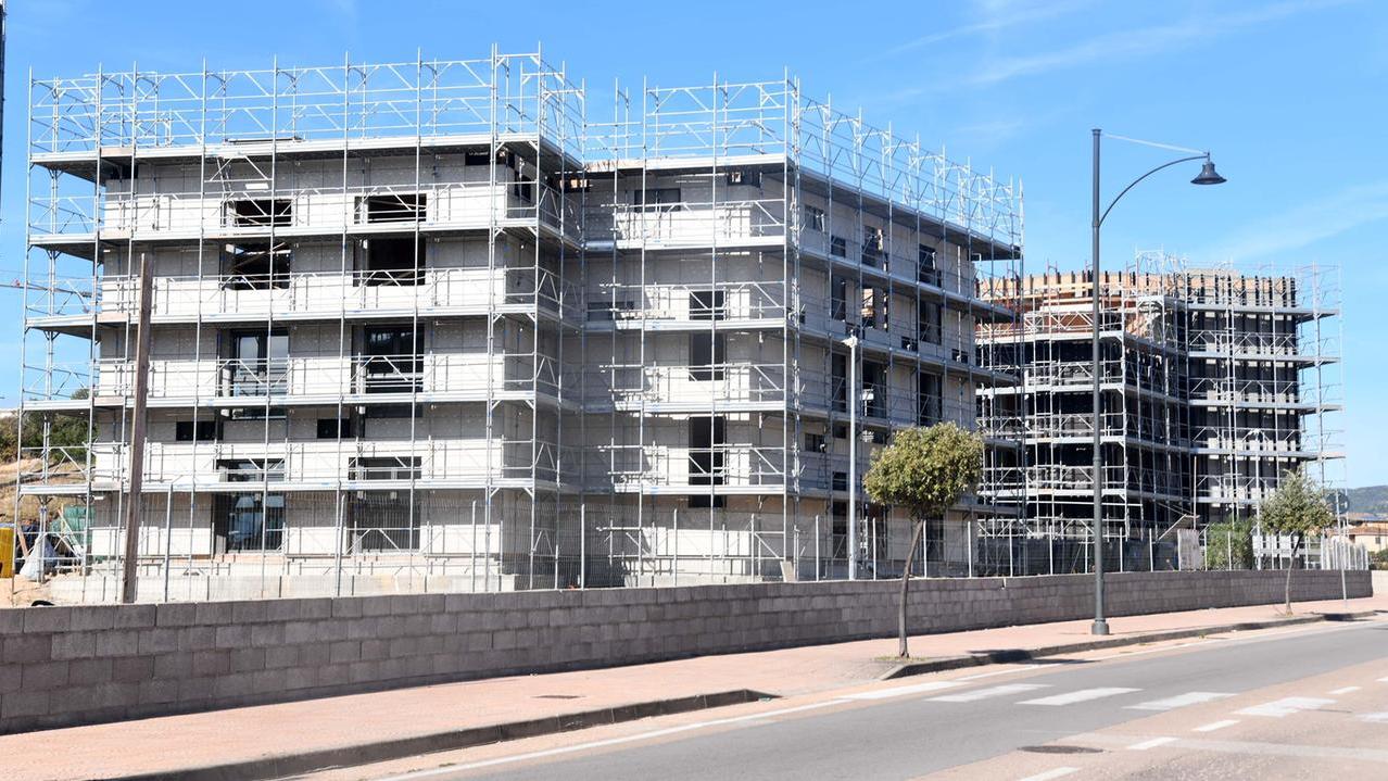 Le tre palazzine di via Petta (foto Vanna Sanna)