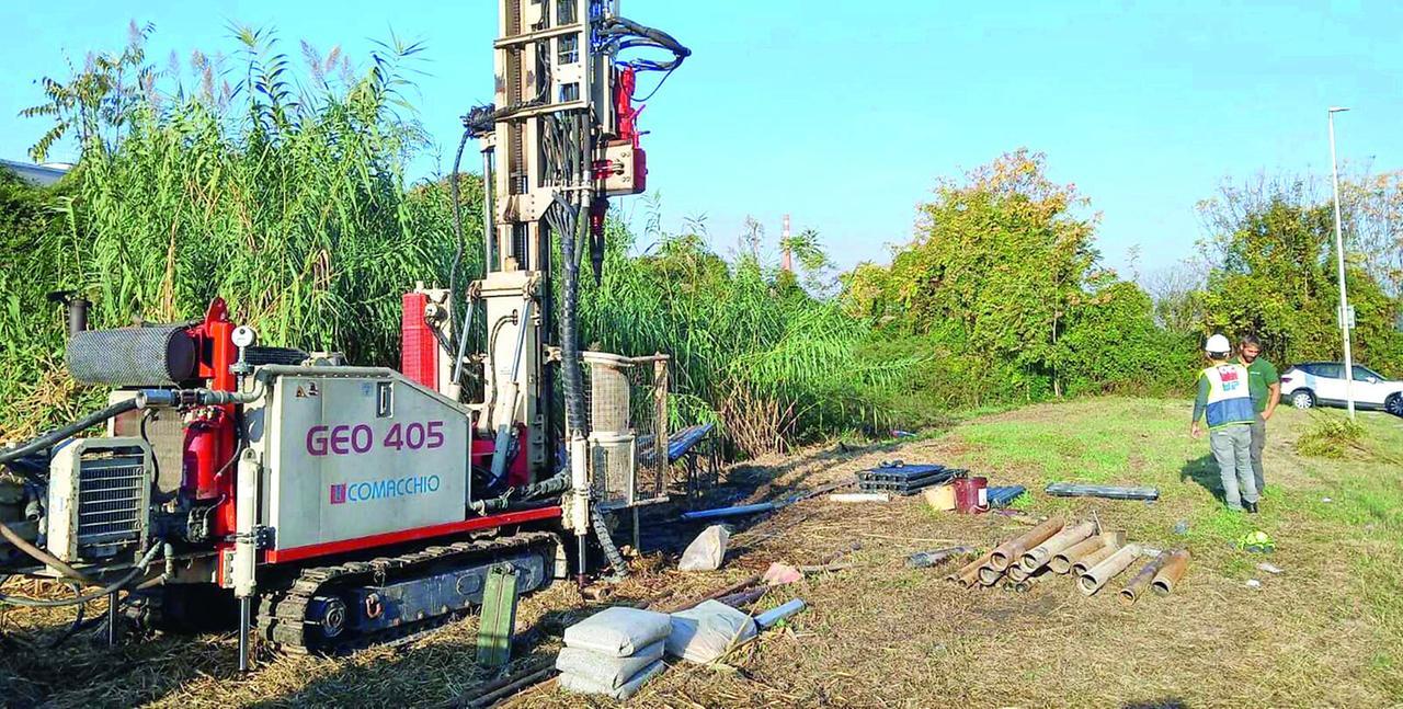 
	I sondaggi nel terreno accanto alla Declassata

