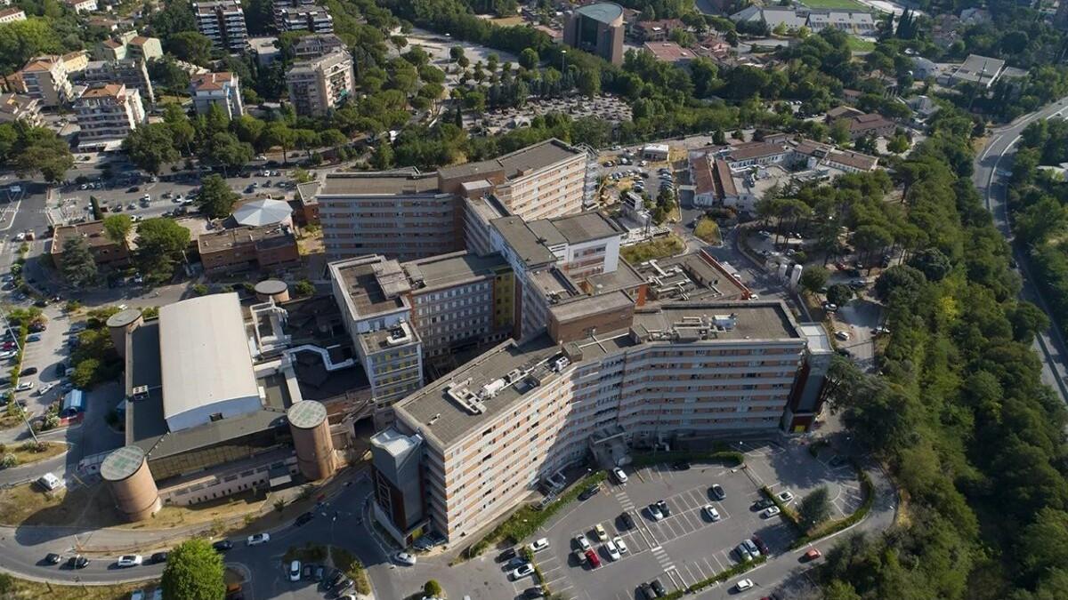 Massacrata a martellate dal marito, donna muore dopo cinque mesi – Cos’era successo