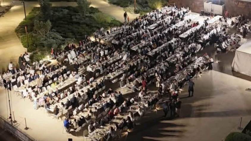 La solidarietà a tavola: la cena del cuore frutta diecimila euro