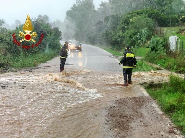 Bomba d’acqua nel Nuorese: allagamenti a Siniscola, Posada e Orosei