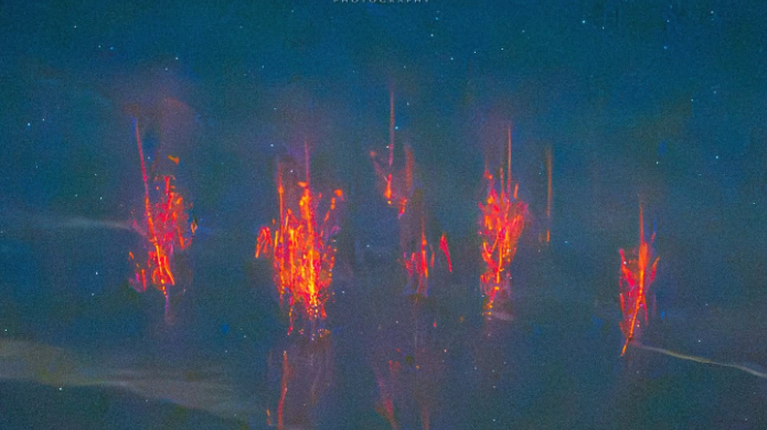 I red sprites sulle Baleari immortalati dall’isola, gli scatti di un fotografo sardo sono impressionanti – Le foto