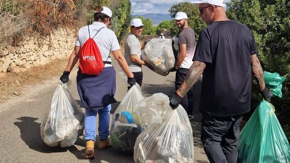 Operazione “Park litter”, volontari all’opera per la pulizia dei litorali