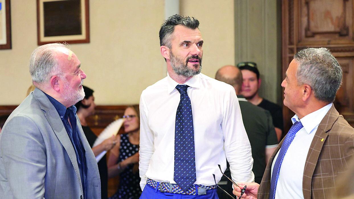 Il sindaco Matteo Biffoni al primo Consiglio comunale del suo terzo mandato