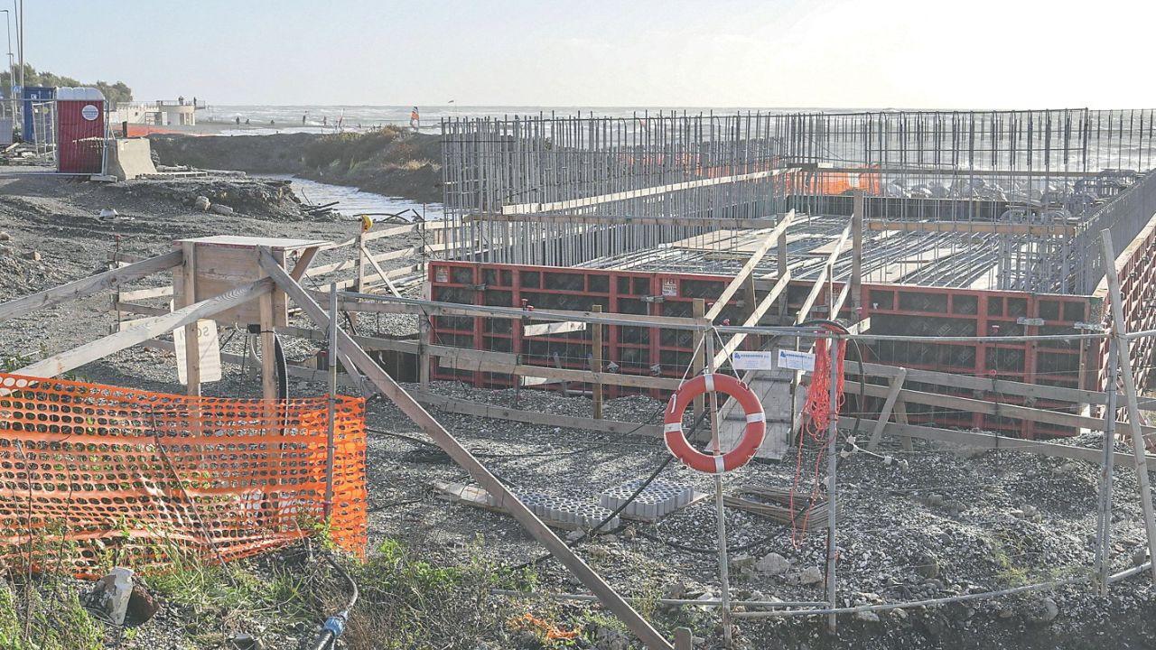 Il cantiere ai Tre Ponti in una foto scattata il 21 ottobre (Foto Stick)