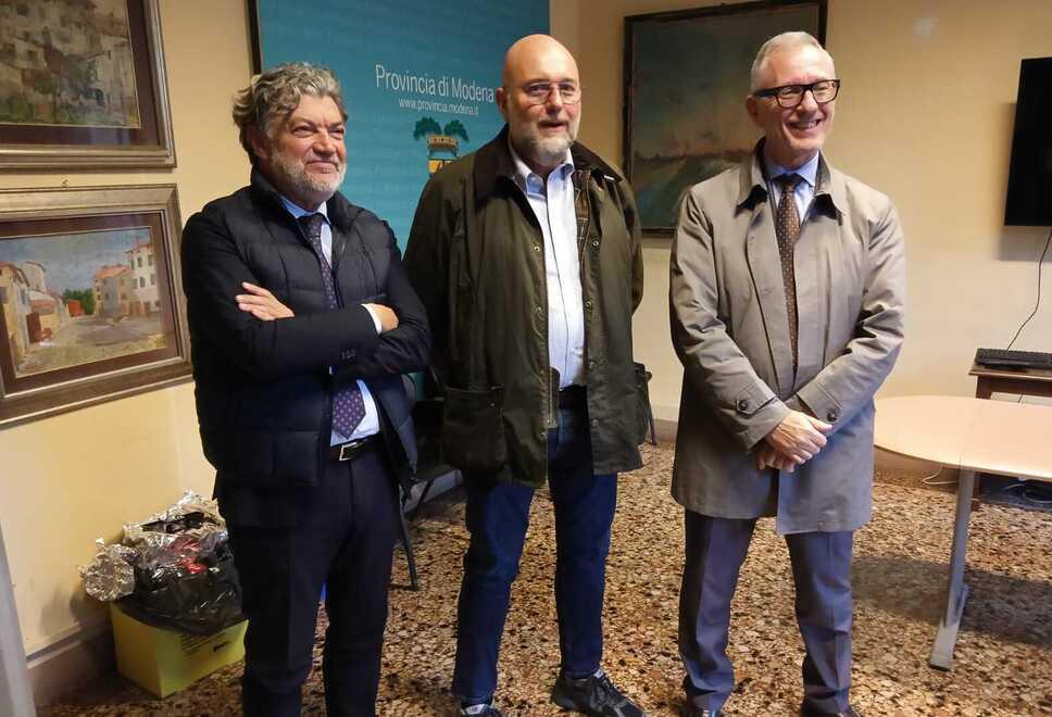 Ospedali, sindaci con Mezzetti. «Pronti alla sfida di Baggiovara»