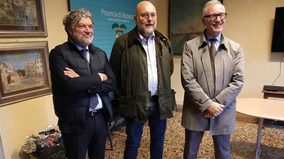 Ospedali, sindaci con Mezzetti. «Pronti alla sfida di Baggiovara»