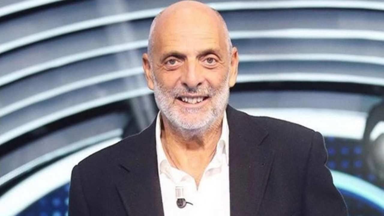 Paolo Brosio: «Emilio Fede mi tirò una macchina da scrivere. Mandai a quel paese Papa Francesco»