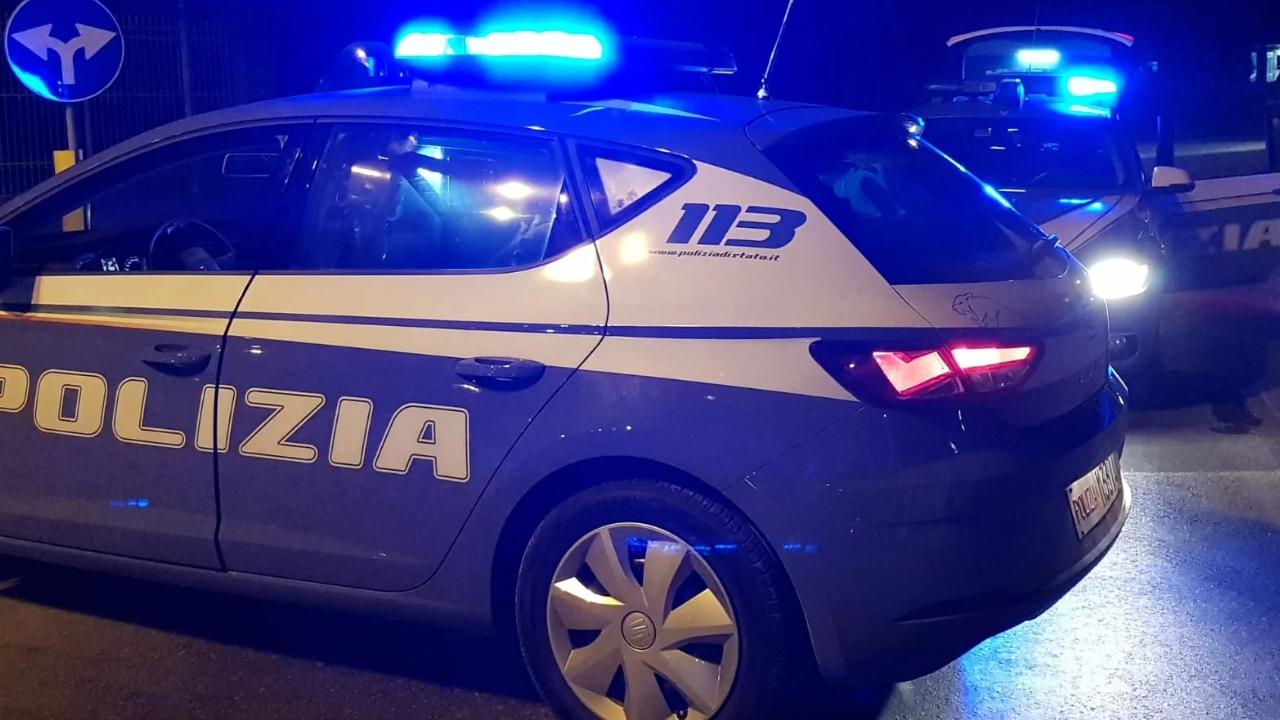 
	Sul posto &egrave; intervenuta anche la polizia di Stato

