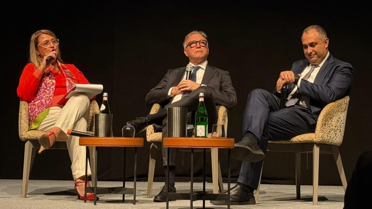Premio Ichnos, l’annuncio di Leonardis: «La Stampa aprirà a maggio in Brasile e a ottobre in Canada» – VIDEO